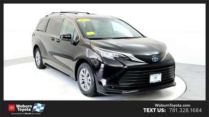 Certified 2022 Toyota Sienna LE