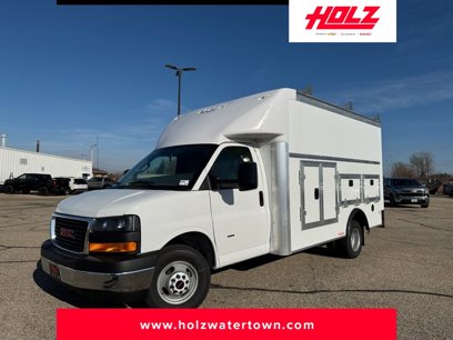 New 2024 GMC Savana 3500 w/ Power Convenience Package