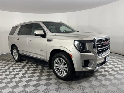 Used 2022 GMC Yukon SLT w/ SLT Luxury Package