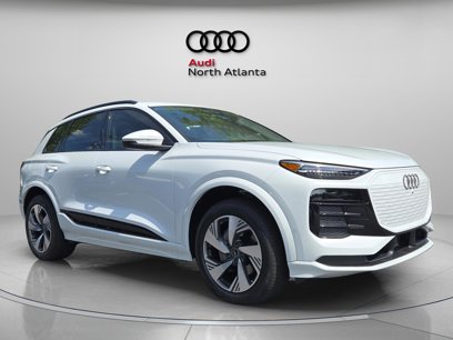 New 2025 Audi Q6 e-tron Premium Plus