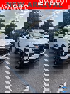 Certified 2025 Nissan Kicks SV