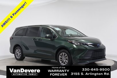 Used 2022 Toyota Sienna LE