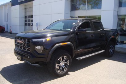 Used 2024 GMC Canyon AT4 w/ AT4 Premium Package
