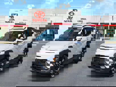 Used 2024 Hyundai Kona SEL
