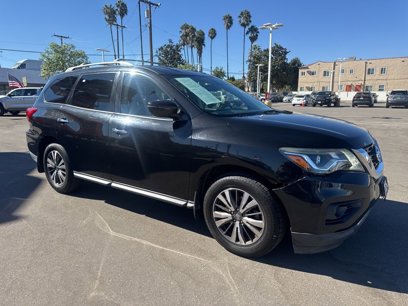 Used 2017 Nissan Pathfinder SV