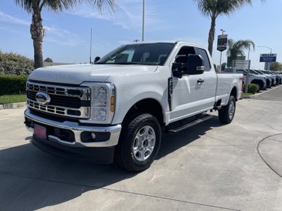 New 2025 Ford F250 XLT w/ 360-Degree Camera Package