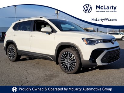 New 2025 Volkswagen Taos SE