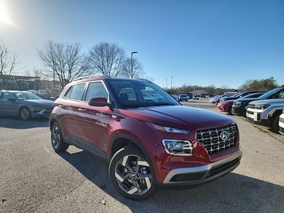 New 2025 Hyundai Venue SEL