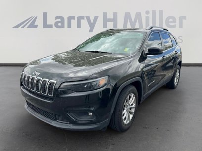 Used 2019 Jeep Cherokee Latitude w/ Popular Appearance Group