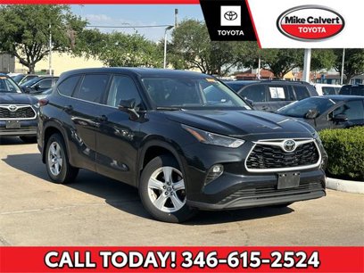 Certified 2023 Toyota Highlander LE