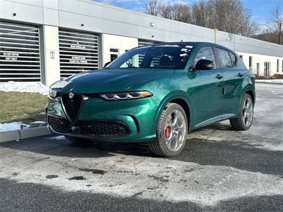 New 2025 Alfa Romeo Tonale Tributo Italiano