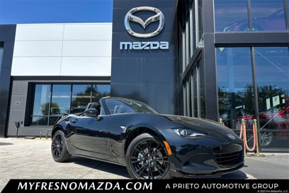 New 2025 MAZDA MX-5 Miata Club w/ Weather Package