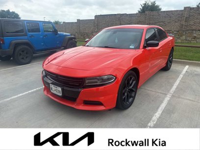 Used 2020 Dodge Charger SXT w/ Blacktop Package