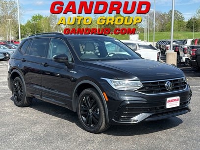Used 2022 Volkswagen Tiguan SE R-Line