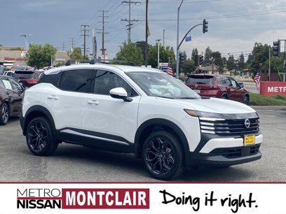 New 2025 Nissan Kicks SR