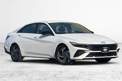 Used 2025 Hyundai Elantra Sport