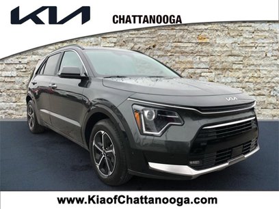 New 2025 Kia Niro SX