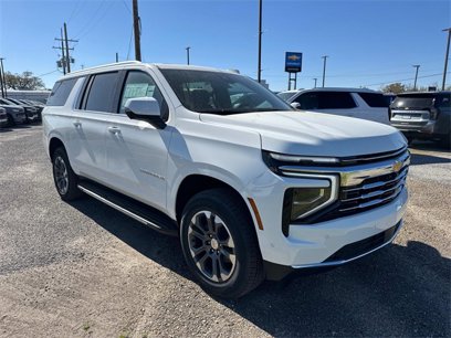 New 2025 Chevrolet Suburban LT w/ Comfort Package
