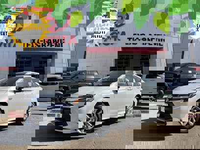 New 2025 Toyota Corolla XLE