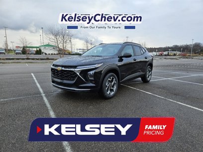 New 2025 Chevrolet Trax LT w/ Driver Confidence Package