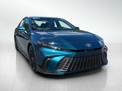 Used 2025 Toyota Camry SE