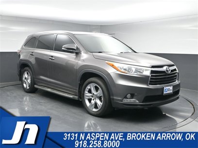 Used 2016 Toyota Highlander Limited Platinum