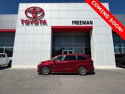 Used 2021 Toyota Sienna XLE w/ XLE Plus Package