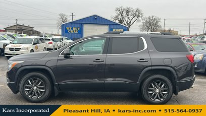 Used 2017 GMC Acadia SLT