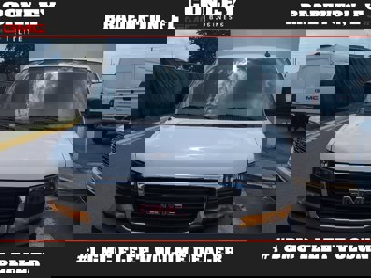 New 2025 GMC Savana 3500 w/ Power Convenience Package