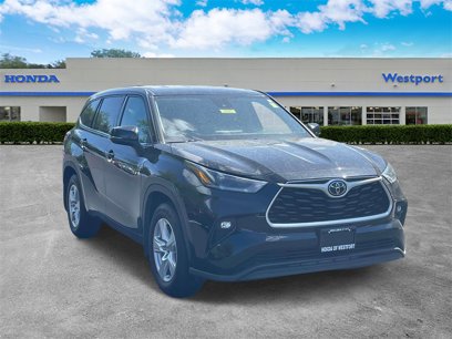 Used 2021 Toyota Highlander LE