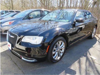 Used 2019 Chrysler 300 Touring