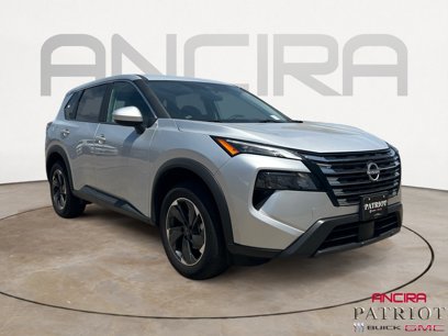 Used 2025 Nissan Rogue SV