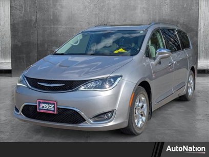 Used 2017 Chrysler Pacifica Limited