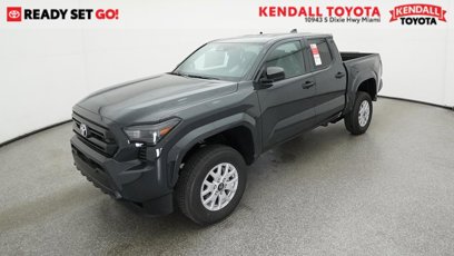 New 2025 Toyota Tacoma SR