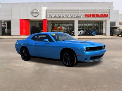 Used 2019 Dodge Challenger SXT w/ Blacktop Package