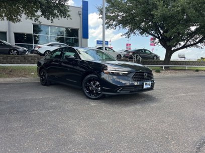 New 2025 Honda Accord SE