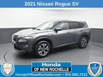 Used 2021 Nissan Rogue SV w/ Premium Package