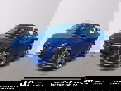New 2025 Kia K4 LXS