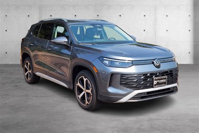 New 2025 Volkswagen Tiguan SE