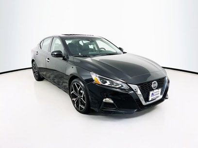Certified 2022 Nissan Altima 2.5 SV w/ SV Premium Package