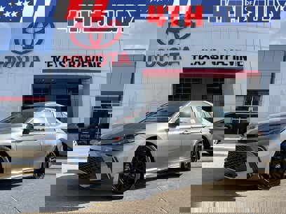 New 2025 Toyota Camry SE