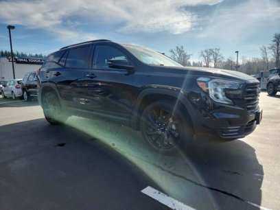 Used 2024 GMC Terrain SLE
