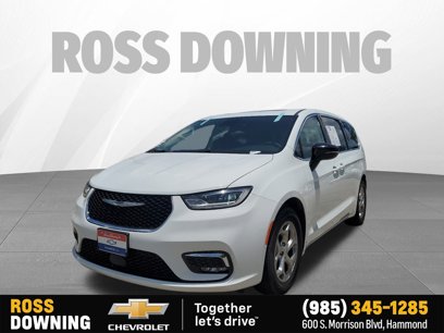 Used 2024 Chrysler Pacifica Limited