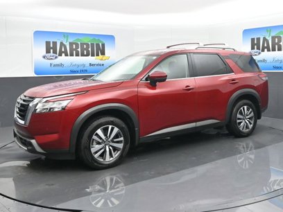 Used 2024 Nissan Pathfinder SL