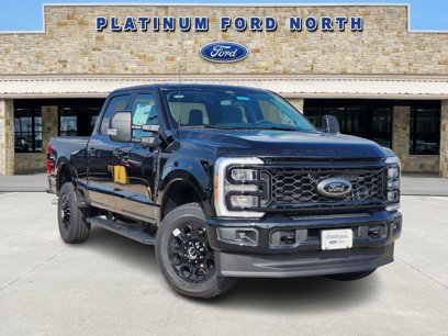 New 2025 Ford F250 XLT w/ Black Appearance Package