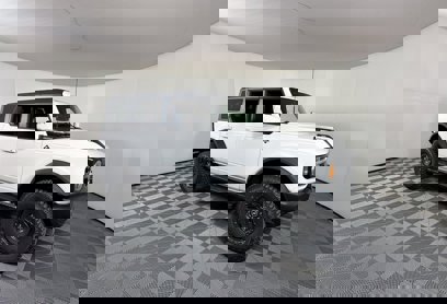 New 2024 Ford Bronco Outer Banks