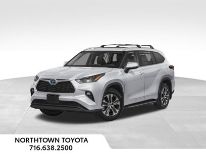New 2025 Toyota Highlander XLE