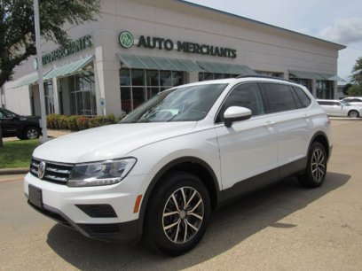 Used 2019 Volkswagen Tiguan SE w/ Panoramic Sunroof Package