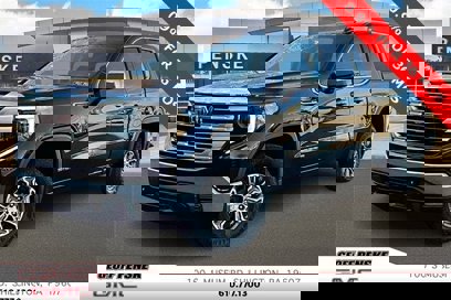 New 2025 GMC Sierra 1500 SLE w/ Preferred Package