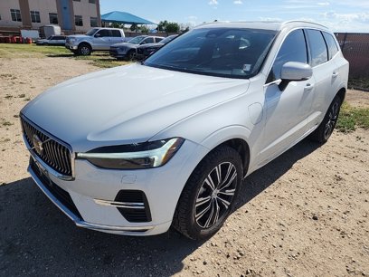 Used 2022 Volvo XC60 T8 Inscription w/ Climate Package